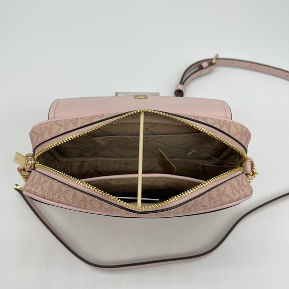 Michael Kors Medium Packet Camera Xbody Bag Ballet - Picture 8 of 13